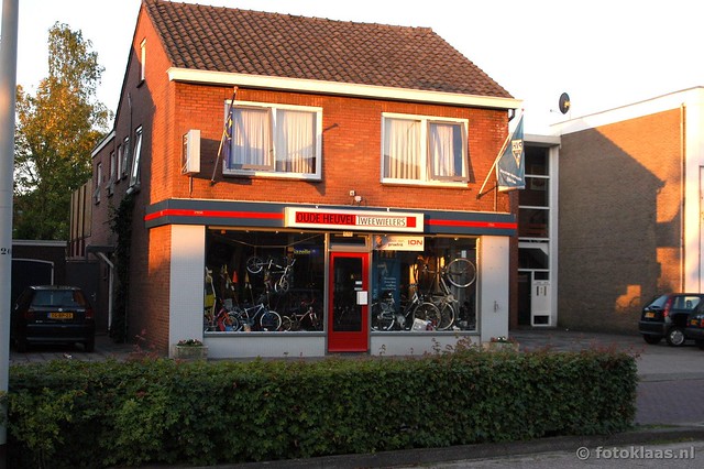 Gronausestraat 1050 Oude Heuvel Tweewielers vroeger fietshandel Wijma.jpg