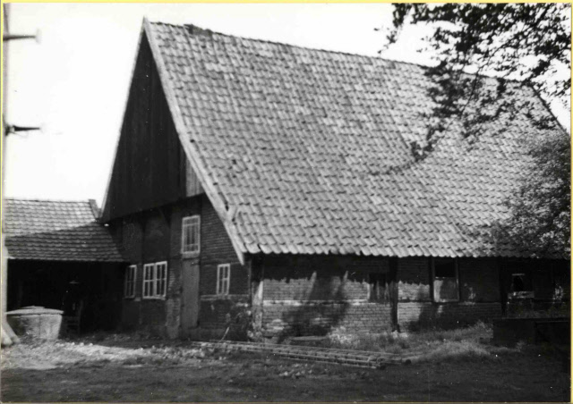 Haaksbergerstraat 827 Lammerinkswönner, ook wel Abbinkswönner genoemd, zgn. lös hoes. april 1972.jpeg