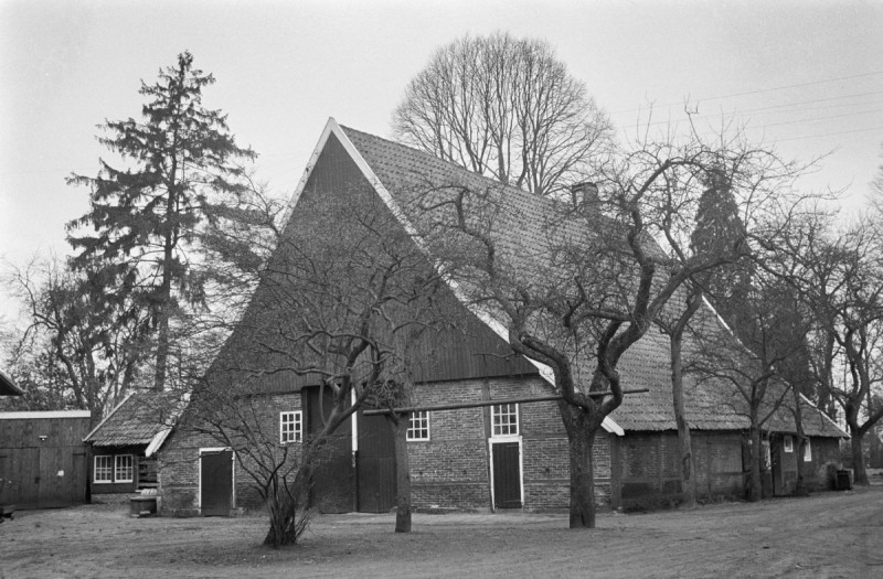 Helmerstraat 203 boerderij De Helmer rijksmonument.jpg