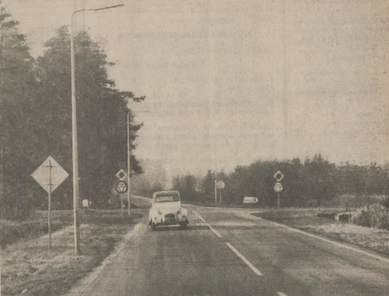 Oude Beckumerweg krantenfoto Tubantia 14-12-1971.jpg