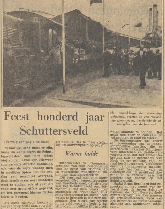 Schuttersveld Gebr. van Heek 100 jaar erepenning  Enschede krantenbericht Tubantia 19-5-1959.jpg