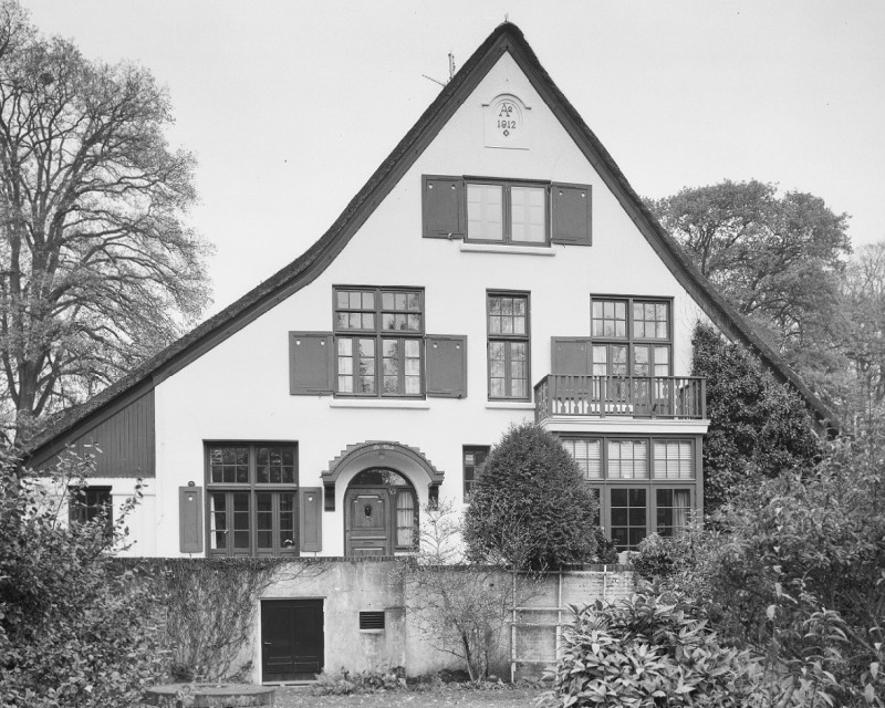 Weleweg 415 landhuis De Weele gemeentelijk monument.jpg