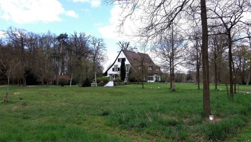 Weleweg 415 Boekelo landhuis De Weele gemeentelijk monument.jpg