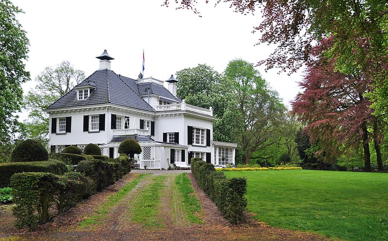 Zonnebeekweg 110 Achterzijde van de buitenplaats Zonnebeek.jpg