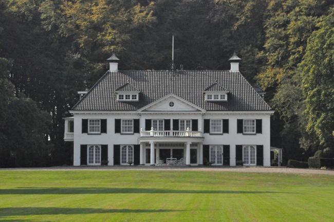 Zonnebeekweg 110 Villa Zonnebeek van de familie Van Heek.jpg