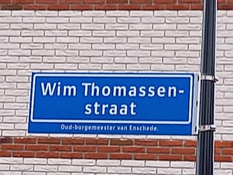 Wim Thomassenstraat straatnaambord.jpg