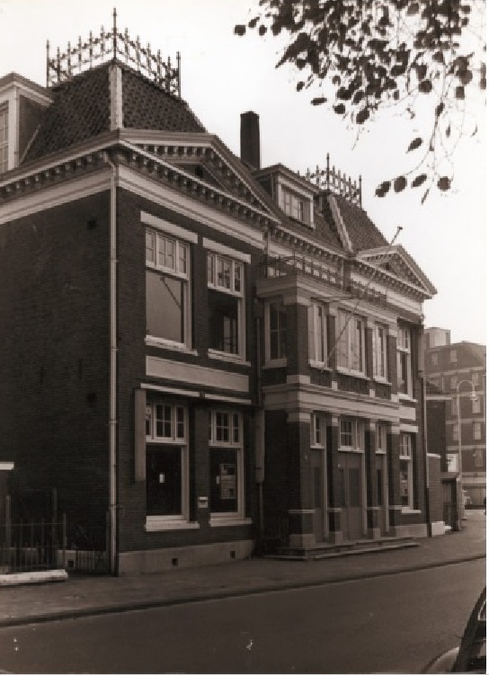 Nijverheidstraat 11 Gebouw Ziekenfonds, tegenover Texoprint 1972.jpg