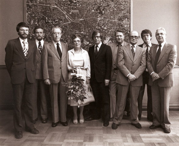 Afscheid wethouder Roelofs van het college van Burgemeester Wierenga & Wethouders 1-8-1979.jpeg