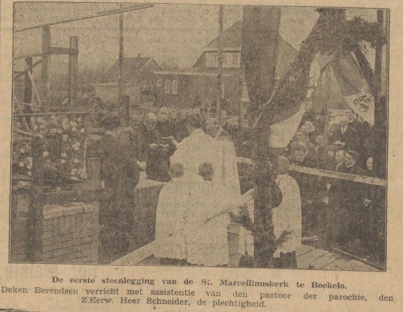 Beckumerstraat 167 St. Marcellinuskerk Pastoor J.H. Schneider krantenfoto Tubantia 19-11-1929.jpg