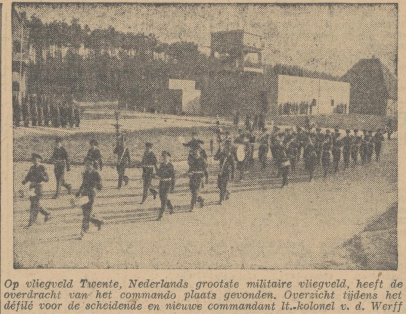Vliegveld Twente Nederlands grootste militaire vliegveld krantenfoto Arnhemse Courant 1-3-1948.jpg