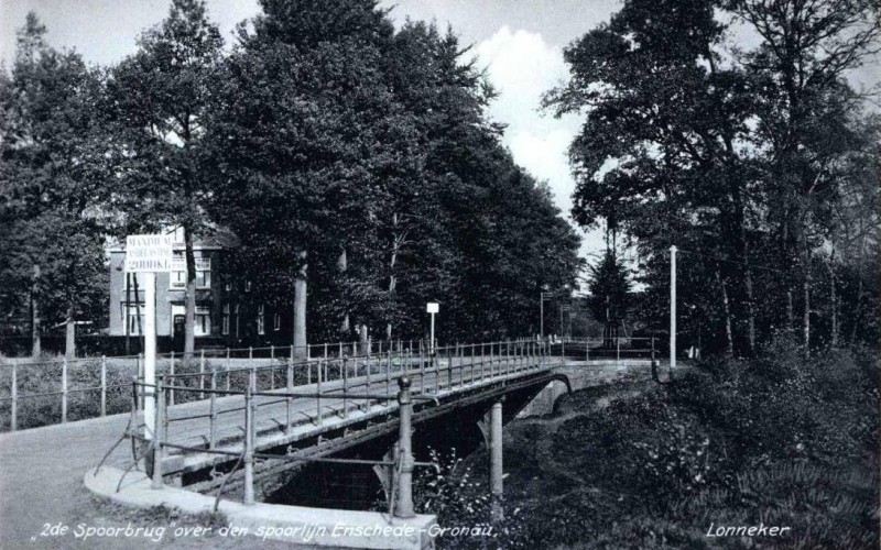 Oosterbrug of Esmarkerbrug Noord Esmarkerrondweg 2e spoorbrug spoorlijn Enschede-Gronau.jpg