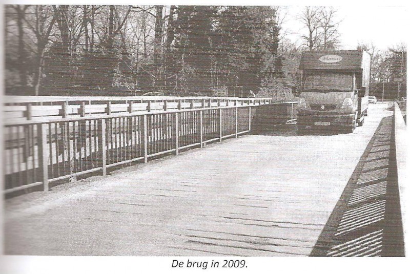 Esmarkerbrug Noord Esmarkerrondweg 2e spoorbrug in 2009.jpg