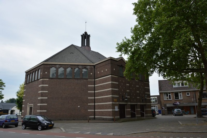 Brinkstraat 70 christelijk gereformeerde Renatakerk 2014.jpg
