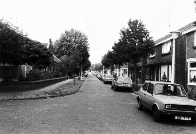 Sint Janstraat 50 links Sint Janschool vroeger Pius X school 1988.jpeg