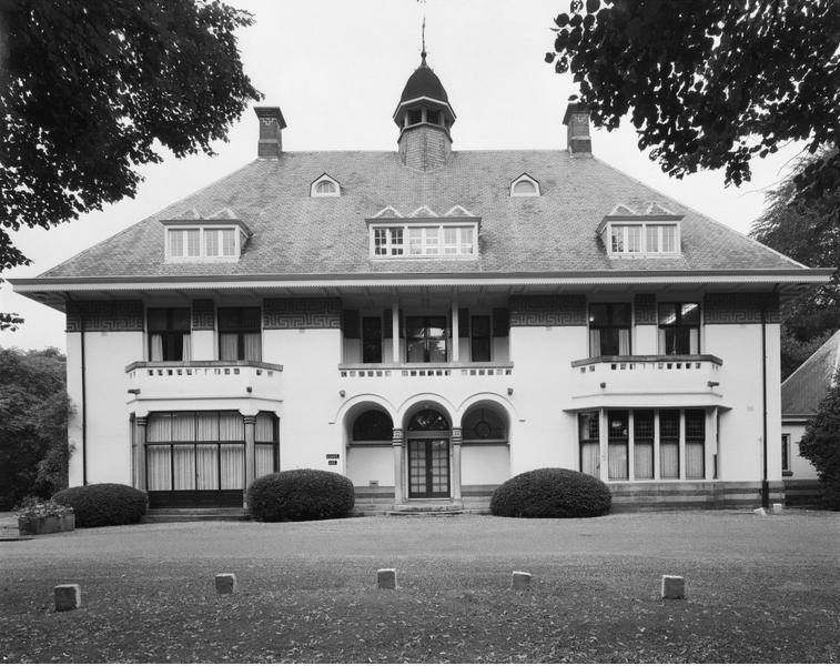 Oldenzaalsestraat 500 villa Stokhorst(4).jpg