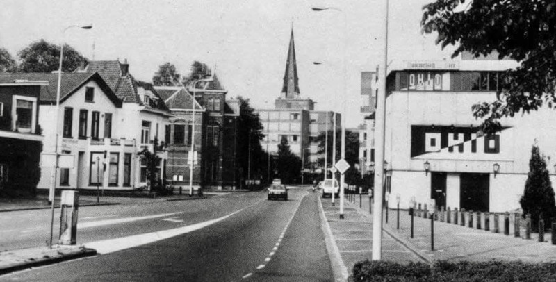 Molenstraat 6 met rechts discotheek OHIO voordien De Olifant.jpg