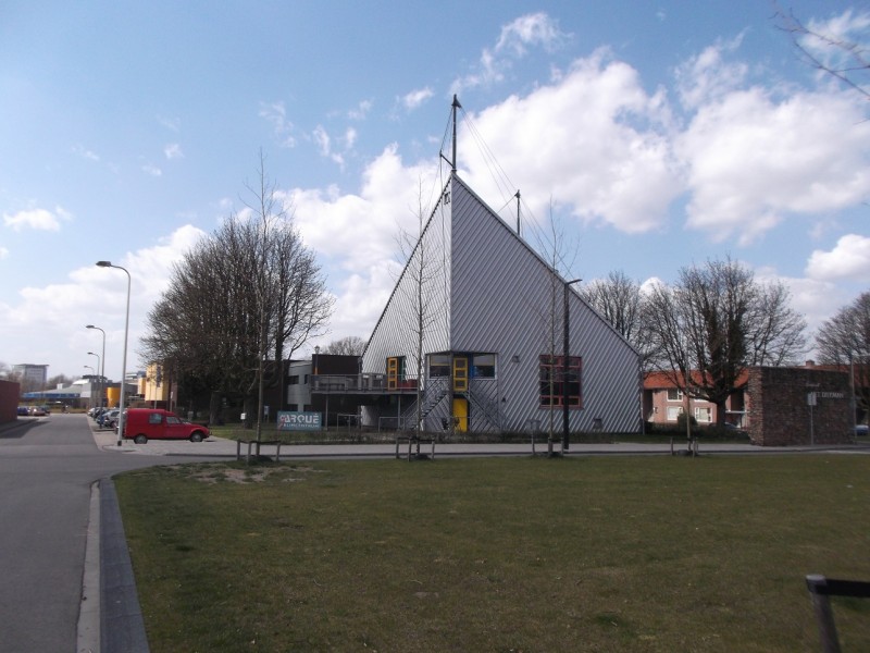 J.J. van Deinselaan 20 klimcentrum Arque.JPG