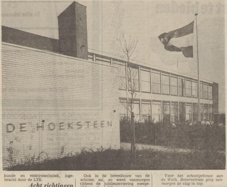 Wethouder Beversstraat 145 schoolgebouw Christelijke LTS De Hoeksteen krantenfoto Tubantia 1-3-1974.jpg