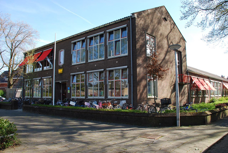 Staringstraat 15 hoek Zeggeltlaan Prinseschool.JPG