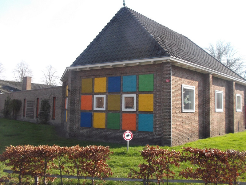 G.J. van Heekstraat 173 hoek Rigelstraat kinderdagverblijf vroeger Prinses Margriet kleuterschool.JPG