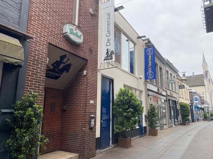 Stadsgravenstraat 41-43 studentencafe De Generaal.jpg