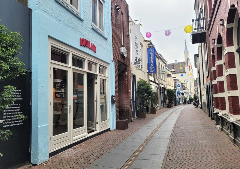 Stadsgravenstraat 39 Italiaans restaurant Acquilani van Francesco Gizzi.jpg