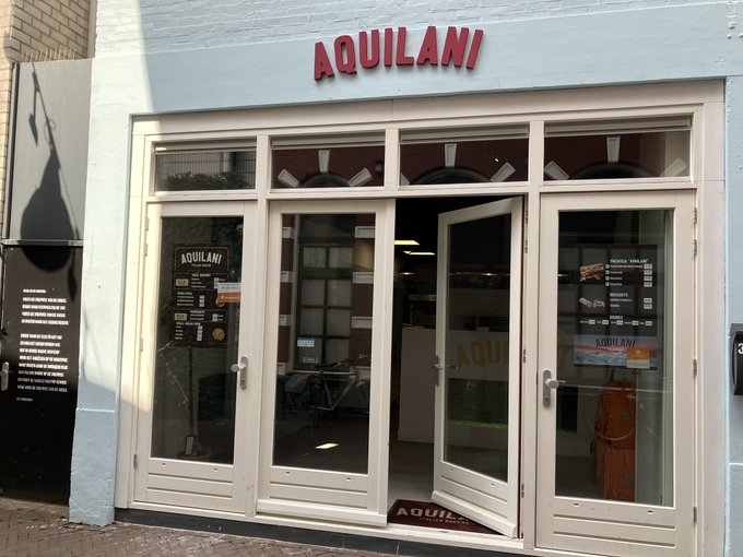 Stadsgravenstraat 39 Italiaans restaurant Aquilani.jpg