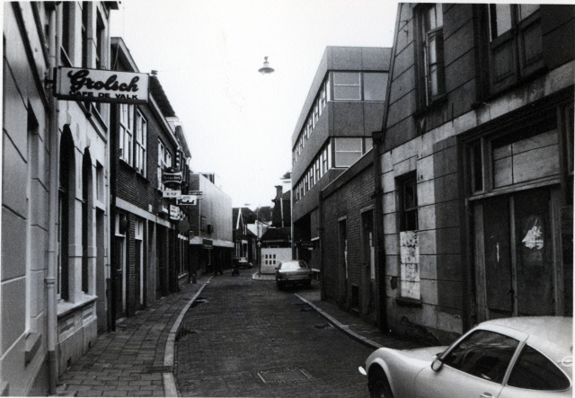 Stadsgravenstraat 16-20 rechts 1975.jpeg
