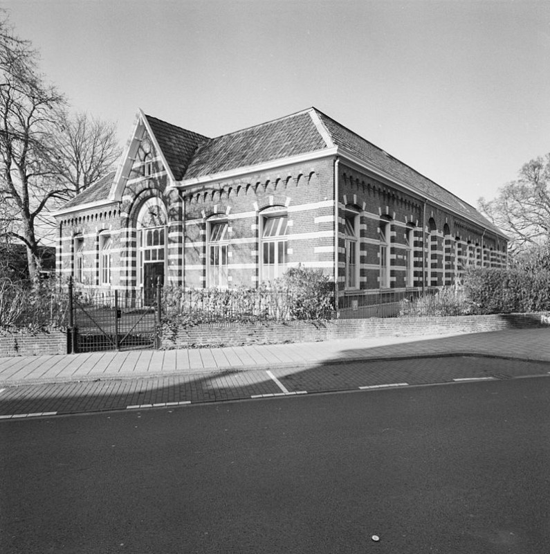 Minkmaatstraat 15A Minkmaatschool. gemeentelijk monument.jpg