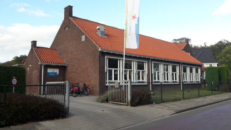 Tegelerweg 7 kinderdagverblijf vroeger pand voor diensten Silo Church.jpg