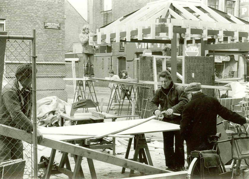 Langestraat 22 hoek Hofstraat Wimpy Bouw kiosken naast stadhuis maart 1980.jpg
