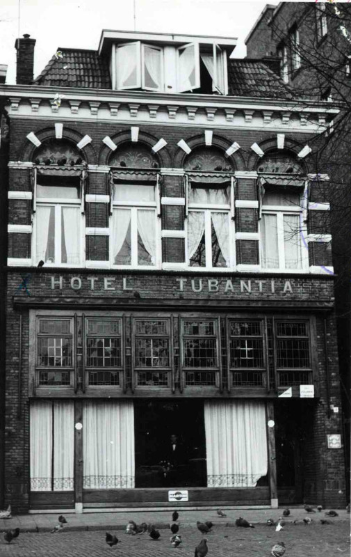 Markt 13 - 14 hotel Tubantia 1958.jpg