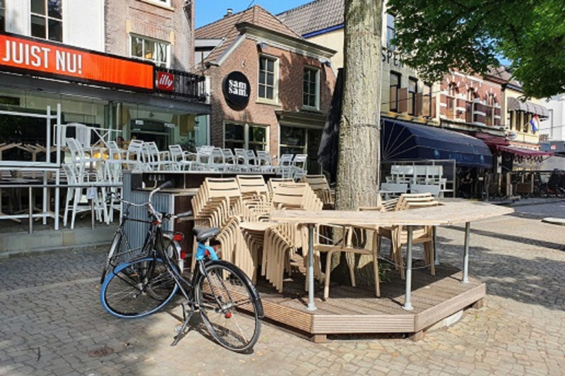 Oude Markt 15-17 SamSam in coronatijd mei 2020.jpg