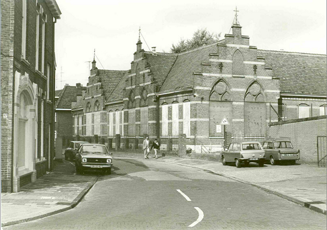 Nieuwe Schoolweg 2 Sint Jozefschool 1981. later L.O.M. school.png