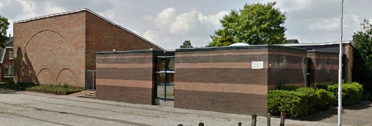 Spechtstraat 32 Baptistenkerk het Trefpunt 1964. vroeger ook dependance Oranje Nassau kleuterschool CVO.jpg