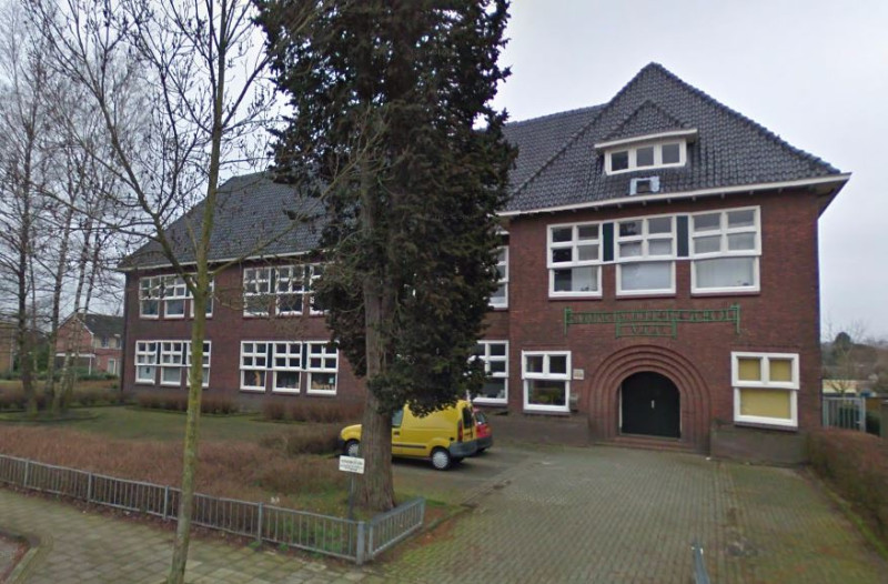 Franklinstraat 15  voormalige Julianaschool en vroeger ook locatie kleuterschool Prinses Marijke.JPG