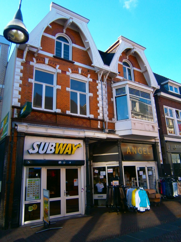 De Heurne 11-13 Subway en Angel. Vroeger Oldenzaalsestraat 11-13.JPG