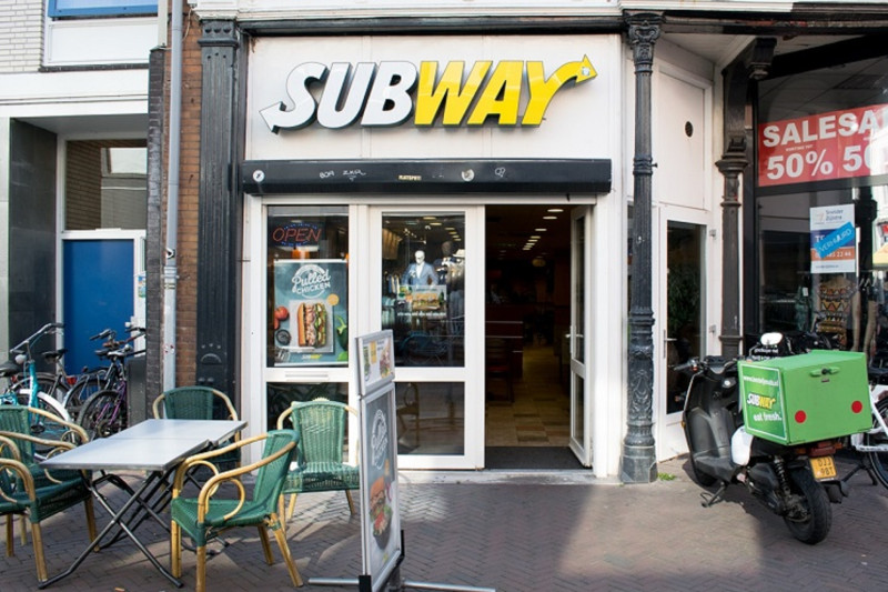 De Heurne 11 Subway broodjeszaak.jpg