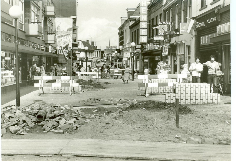 De Heurne 2 cafetaria Centrum en  4B Hensen.jpg