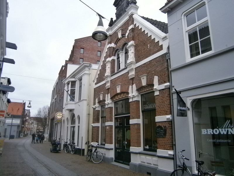 Walstraat 10 Koetshuis rijksmonument 2016.JPG