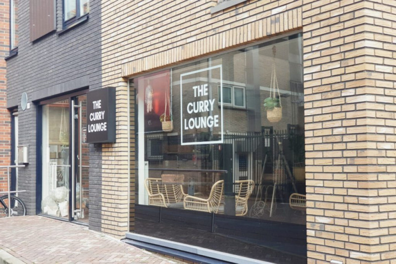 Zuiderhagen 9 hoek Op de Wal restaurant The Curry Lounge.jpg