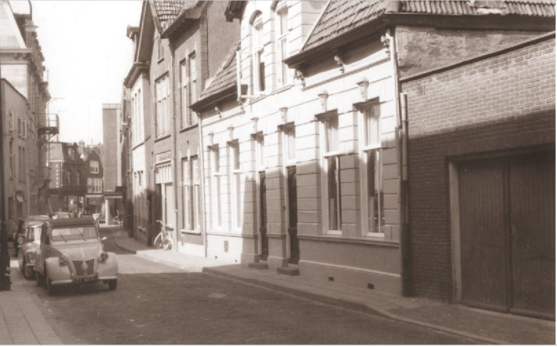 Zuiderhagen 9 Voorzijde panden 1967.jpg