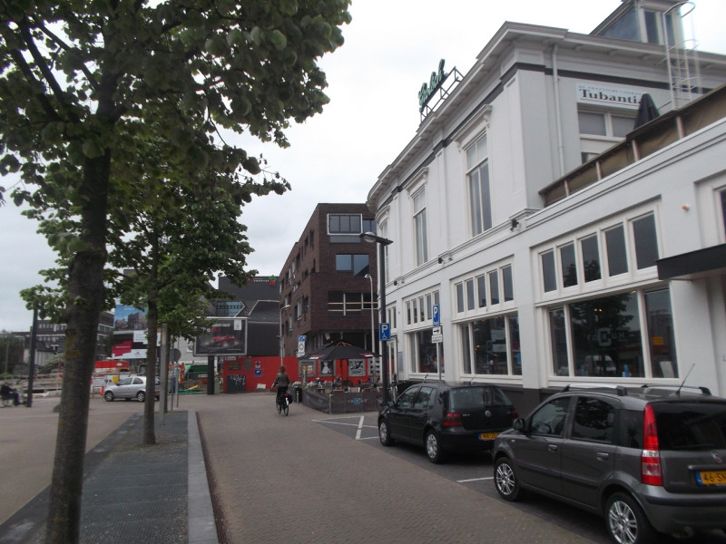 Korte Hengelosestraat 35 stationsplein 1 Royal 22-05-2013.JPG