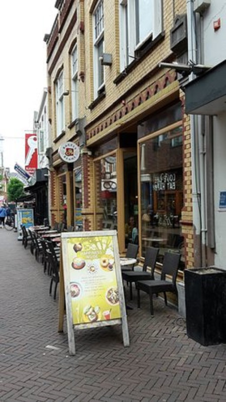 Hengelosestraat 33 Bagels & Beans restaurant.jpg