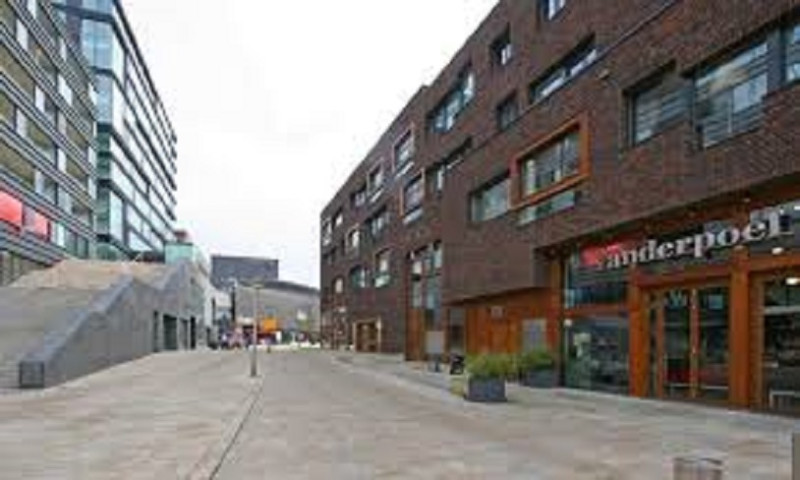 Willem Wilminkplein 21 hoek Korte Hengelosestraat IJssalon Van der Poel.jpg