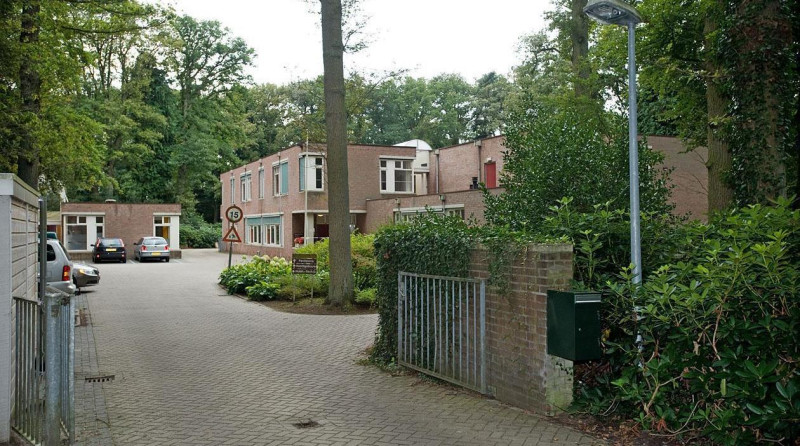 Landsteinerlaan 59 Boekelo vroeger kleuterdagverblijf Tesinkweide.jpg