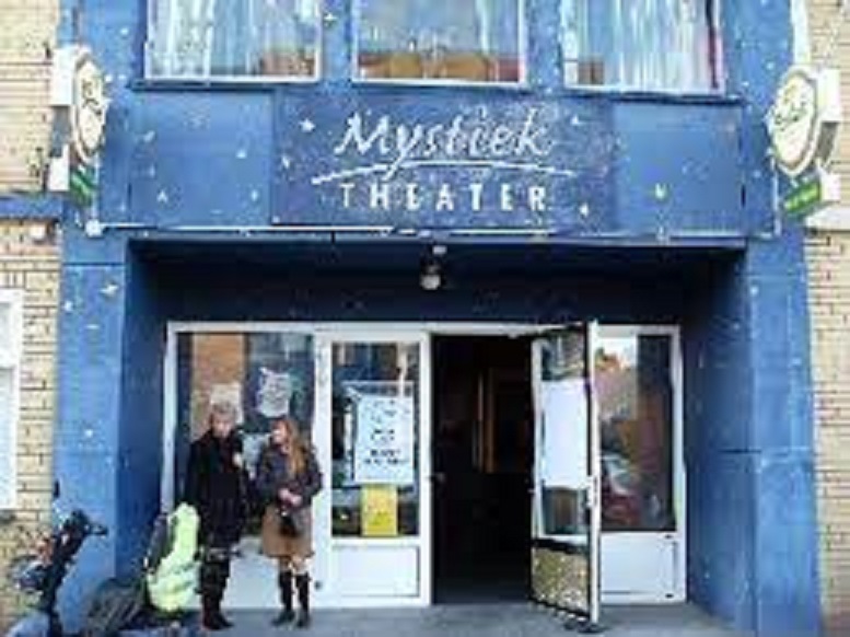 Raiffeisenstraat 25 Mystiek theater.jpg