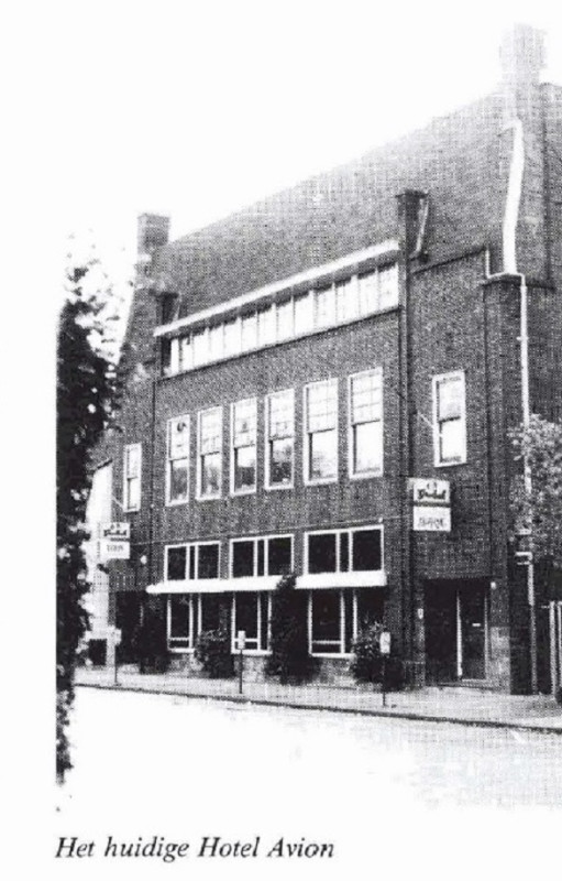 Deurningerstraat 27 Hotel Avion (2).jpg