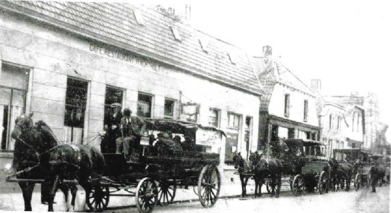 Deurningerstraat 27-29 cafe Northolt voorheen cafe J. Rolink en daarvoor cafe Meyran. 1918.jpg