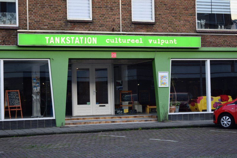 Deurningerstraat 28 eetcafe en ontmoetingsplek Tankstation cultureel vulpunt.jpg